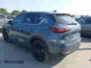 2024 Mazda CX-5 S Preferred z VIN JM3KFBCL5R0449543, wystawiony jako IAAI lot #42963448 z przebiegiem 14 968 mil mil oraz . Historia ofert i sprzedaży dostępna na DreamBid. Obrazek 3.
