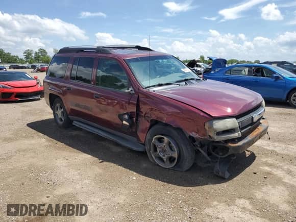 2004 Chevrolet TrailBlazer EXT LS with VIN 1GNET16S946213342, listed as a Copart auction lot 62001505 with 229,410 mi miles and Salvage title. Bid and sale history available at DreamBid. Image 4.