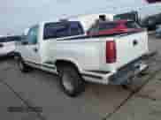 1997 Chevrolet Silverado 1500 with VIN 1GCEC14R3VZ118039, listed as a Copart auction lot 85575614 with 105,417 mi miles and Salvage title. Bid and sale history available at DreamBid. Image 2.