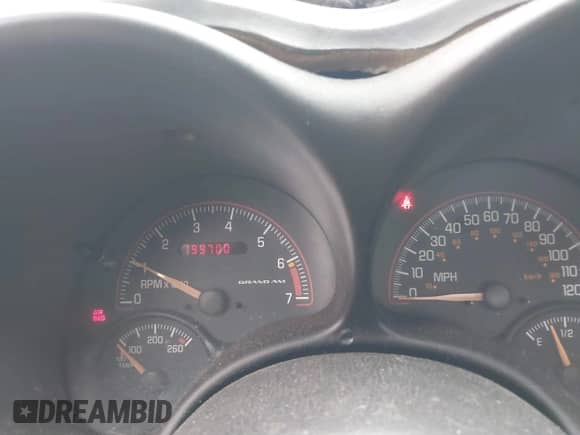 2005 Pontiac Grand Am SE с VIN 1G2NE52F75M255951, выставлен на аукционе IAAI как лот 41418328 с пробегом 199 700 миль миль и . История ставок и продаж доступна на DreamBid. Изображение 7.