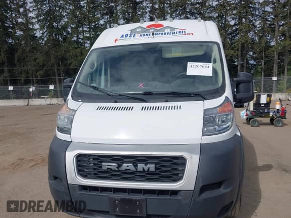 2019 Ram ProMaster Cargo with VIN 3C6TRVCG7KE530928, listed as a IAAI auction lot 42207644 with 89,553 mi miles and . Bid and sale history available at DreamBid. Image 13.