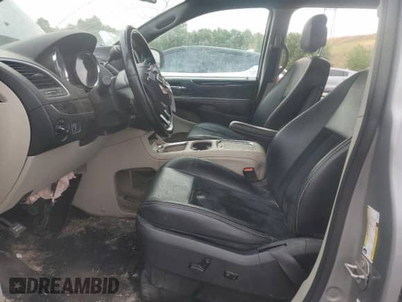 2018 Dodge Grand Caravan SXT with VIN 2C4RDGCG7JR265096, listed as a Copart auction lot 67654465 with 142,250 mi miles and Salvage title. Bid and sale history available at DreamBid. Image 7.