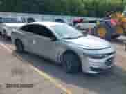 2020 Chevrolet Malibu LT с VIN 1G1ZD5ST8LF103001, выставлен на аукционе IAAI как лот 42898537 с пробегом 113 098 миль миль и . История ставок и продаж доступна на DreamBid. Изображение 1.