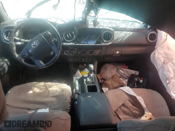 2019 Toyota Tacoma TRD Off Road z VIN 3TMCZ5AN9KM282522, wystawiony jako Copart lot #85939905 z przebiegiem 89 447 mil mil oraz Nie do naprawy • Non repairable. Historia ofert i sprzedaży dostępna na DreamBid. Obrazek 8.