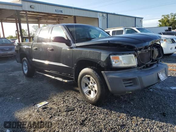 2008 Dodge Dakota SXT с VIN 1D7HE38K38S553825, выставлен на аукционе Copart как лот 62829315 с пробегом 118 348 миль миль и Списание • Salvage title. История ставок и продаж доступна на DreamBid. Изображение 4.