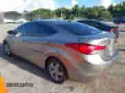 2012 Hyundai Elantra GLS z VIN 5NPDH4AE8CH069523, wystawiony jako IAAI lot #42936813 z przebiegiem 139 616 mil mil oraz . Historia ofert i sprzedaży dostępna na DreamBid. Obrazek 3.