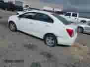 2016 Chevrolet Sonic LT с VIN 1G1JC5SHXG4101926, выставлен на аукционе IAAI как лот 42390512 с пробегом 142 900 миль миль и . История ставок и продаж доступна на DreamBid. Изображение 3.
