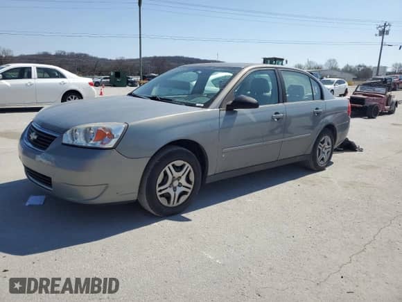 2008 Chevrolet Malibu Classic LS 1FL с VIN 1G1ZS58F88F100565, выставлен на аукционе Copart как лот 48818475 с пробегом 212 797 миль миль и Чистый • Clean title. История ставок и продаж доступна на DreamBid. Изображение 1.