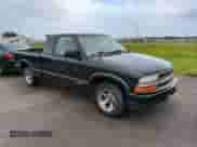 2002 Chevrolet S-10 LS с VIN 1GCCS19W528175367, выставлен на аукционе Copart как лот 74550124 с пробегом Не указан миль и Списание • Salvage title. История ставок и продаж доступна на DreamBid. Изображение 4.