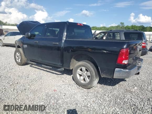 2019 Ram 1500 Tradesman z VIN 1C6RR7KM1KS682245, wystawiony jako Copart lot #56376515 z przebiegiem 37 942 mil mil oraz Szkoda całkowita • Salvage title. Historia ofert i sprzedaży dostępna na DreamBid. Obrazek 2.