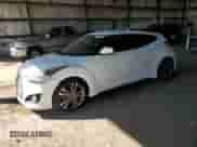 2016 Hyundai Veloster Turbo с VIN KMHTC6AE5GU299355, выставлен на аукционе Copart как лот 85155685 с пробегом 151 030 миль миль и Чистый • Clean title. История ставок и продаж доступна на DreamBid. Изображение 1.