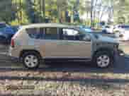 2016 Jeep Compass Latitude с VIN 1C4NJCEB2GD774767, выставлен на аукционе IAAI как лот 43368179 с пробегом 116 346 миль миль и . История ставок и продаж доступна на DreamBid. Изображение 13.