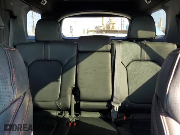 2026 Honda Passport TrailSport Elite with VIN 5FNYF9H82TB009840, listed as a Copart auction lot 69845275 with 8,935 mi miles and Salvage title. Bid and sale history available at DreamBid. Image 10.