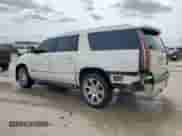 2015 Cadillac Escalade ESV Premium с VIN 1GYS3TKJ7FR726749, выставлен на аукционе Copart как лот 56331945 с пробегом 199 813 миль миль и Списание • Salvage title. История ставок и продаж доступна на DreamBid. Изображение 2.