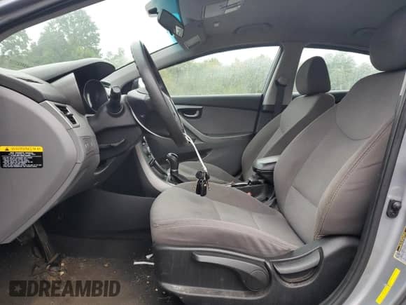 2016 Hyundai Elantra SE с VIN 5NPDH4AE9GH681977, выставлен на аукционе Copart как лот 84236965 с пробегом 158 704 миль миль и Чистый • Clean title. История ставок и продаж доступна на DreamBid. Изображение 7.