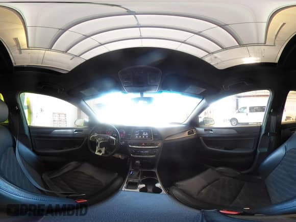 2018 Hyundai Sonata Limited с VIN 5NPE34AF1JH719978, выставлен на аукционе IAAI как лот 42345555 с пробегом 92 450 миль миль и . История ставок и продаж доступна на DreamBid. Изображение 18.