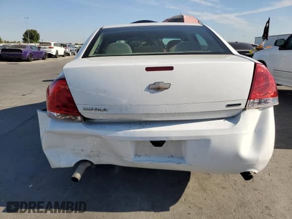 2016 Chevrolet Impala LS z VIN 2G1WA5E38G1103519, wystawiony jako Copart lot #69823085 z przebiegiem 183 282 mil mil oraz Szkoda całkowita • Salvage title. Historia ofert i sprzedaży dostępna na DreamBid. Obrazek 6.