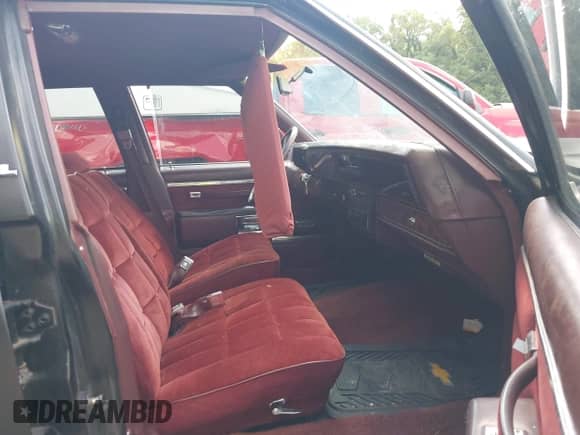 1983 Chevrolet Caprice с VIN 1G1AN69HXDX124459, выставлен на аукционе IAAI как лот 42694260 с пробегом 50 314 миль миль и . История ставок и продаж доступна на DreamBid. Изображение 5.
