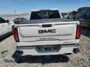 2021 GMC Sierra 1500 Denali z VIN 3GTU9FEL5MG317982, wystawiony jako Copart lot #68023805 z przebiegiem 91 345 mil mil oraz Szkoda całkowita • Salvage title. Historia ofert i sprzedaży dostępna na DreamBid. Obrazek 6.