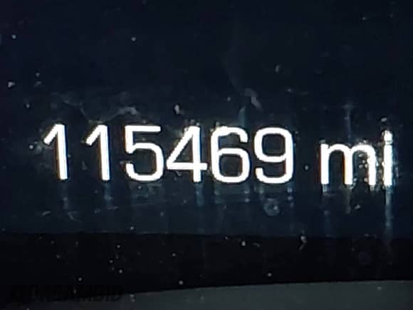 2016 Cadillac Escalade ESV с VIN 1GYS3GKJ6GR331812, выставлен на аукционе IAAI как лот 41347611 с пробегом 115 469 миль миль и . История ставок и продаж доступна на DreamBid. Изображение 16.