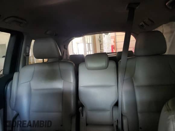 2014 Honda Odyssey Touring с VIN 5FNRL5H92EB053130, выставлен на аукционе Copart как лот 72065745 с пробегом 136 940 миль миль и Списание • Salvage title. История ставок и продаж доступна на DreamBid. Изображение 10.