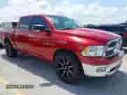 2009 Dodge 1500 Sport z VIN 1D3HB13T49J501996, wystawiony jako IAAI lot #42550456 z przebiegiem 148 884 mil mil oraz . Historia ofert i sprzedaży dostępna na DreamBid. Obrazek 1.