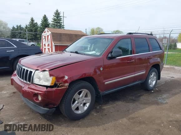 2007 Jeep Grand Cherokee Limited с VIN 1J8HR58M57C641577, выставлен на аукционе IAAI как лот 42104324 с пробегом 224 074 миль миль и . История ставок и продаж доступна на DreamBid. Изображение 2.