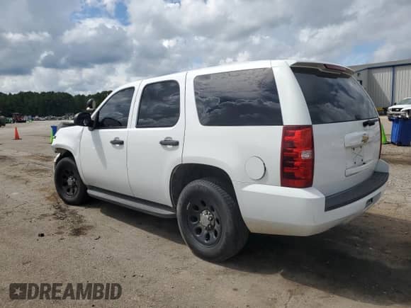 2011 Chevrolet Tahoe Commercial with VIN 1GNLC2E07BR265660, listed as a Copart auction lot 69224044 with 109,298 mi miles and Salvage title. Bid and sale history available at DreamBid. Image 2.