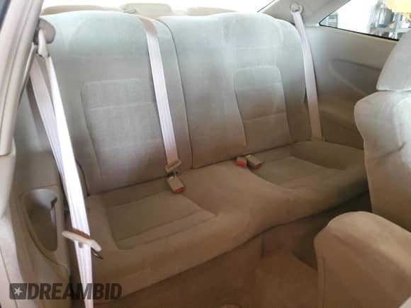 2000 Honda Accord z VIN 1HGCG3163YA008792, wystawiony jako Copart lot #71320354 z przebiegiem 134 856 mil mil oraz Szkoda całkowita • Salvage title. Historia ofert i sprzedaży dostępna na DreamBid. Obrazek 10.