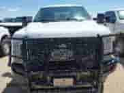 2019 Ford F-250 XL z VIN 1FT7X2B69KED14002, wystawiony jako IAAI lot #43143391 z przebiegiem 174 499 mil mil oraz . Historia ofert i sprzedaży dostępna na DreamBid. Obrazek 12.