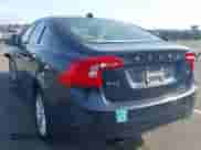 2015 Volvo S60 T5 Drive-E Premier with VIN YV126MFK1F2336609, listed as a IAAI auction lot 41786376 with 50,538 mi miles and . Bid and sale history available at DreamBid. Image 3.