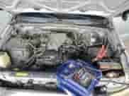 2010 Toyota Tacoma z VIN 5TEUX4EN7AZ671885, wystawiony jako Copart lot #61454095 z przebiegiem 192 000 mil mil oraz Szkoda całkowita • Salvage title. Historia ofert i sprzedaży dostępna na DreamBid. Obrazek 11.