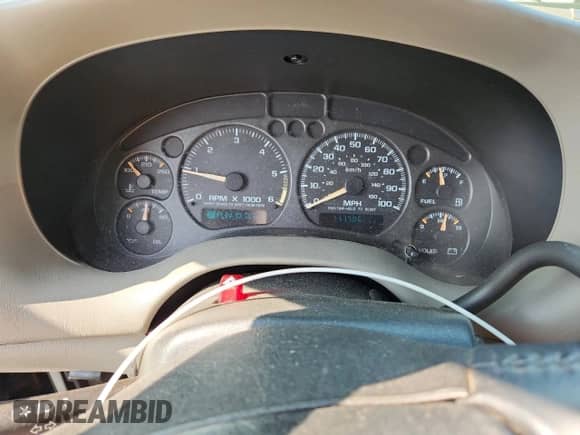 2002 Chevrolet Blazer LS with VIN 1GNDT13W42K208122, listed as a Copart auction lot 69121565 with 111,706 mi miles and Salvage title. Bid and sale history available at DreamBid. Image 9.