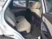 2014 Hyundai Santa Fe с VIN 5XYZU3LA2EG124726, выставлен на аукционе IAAI как лот 43337184 с пробегом 111 067 миль миль и . История ставок и продаж доступна на DreamBid. Изображение 8.