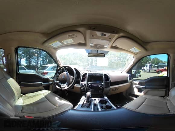 2018 Ford F-150 XL z VIN 1FTEW1EG2JFB09686, wystawiony jako IAAI lot #42493624 z przebiegiem 126 957 mil mil oraz . Historia ofert i sprzedaży dostępna na DreamBid. Obrazek 19.