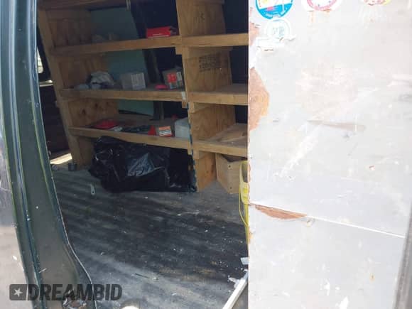 2003 Chevrolet Express Cargo с VIN 1GCEG15X431157929, выставлен на аукционе IAAI как лот 42467222 с пробегом 187 364 миль миль и . История ставок и продаж доступна на DreamBid. Изображение 8.