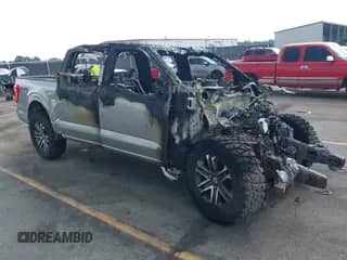 2021 Ford F-150 XL с VIN 1FTEW1CP1MKD89342, выставлен на аукционе IAAI как лот 42581558 с пробегом 74 388 миль миль и . История ставок и продаж доступна на DreamBid. Изображение 1.