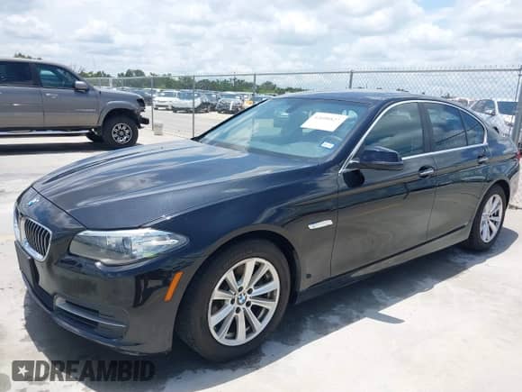 2014 BMW 5 Series 528i z VIN WBA5A5C57ED500998, wystawiony jako IAAI lot #42608827 z przebiegiem 86 570 mil mil oraz . Historia ofert i sprzedaży dostępna na DreamBid. Obrazek 17.