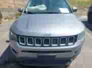 2018 Jeep Compass Latitude z VIN 3C4NJDBB5JT398920, wystawiony jako IAAI lot #43039449 z przebiegiem 84 332 mil mil oraz . Historia ofert i sprzedaży dostępna na DreamBid. Obrazek 12.