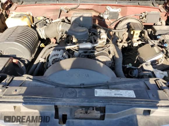 1998 Chevrolet Silverado 1500 z VIN 1GCEK19R6WE108741, wystawiony jako Copart lot #84901375 z przebiegiem 245 863 mil mil oraz Szkoda całkowita • Salvage title. Historia ofert i sprzedaży dostępna na DreamBid. Obrazek 11.