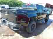 2018 Chevrolet Colorado 4WD LT z VIN 1GCGTCEN8J1198141, wystawiony jako IAAI lot #42497019 z przebiegiem 66 761 mil mil oraz . Historia ofert i sprzedaży dostępna na DreamBid. Obrazek 4.