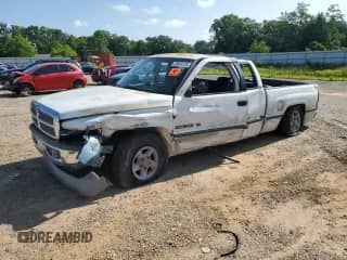 1997 Dodge 1500 with VIN 3B7HC13Y3VG752604, listed as a Copart auction lot 59546135 with 284,804 mi miles and Salvage title. Bid and sale history available at DreamBid. Image 1.