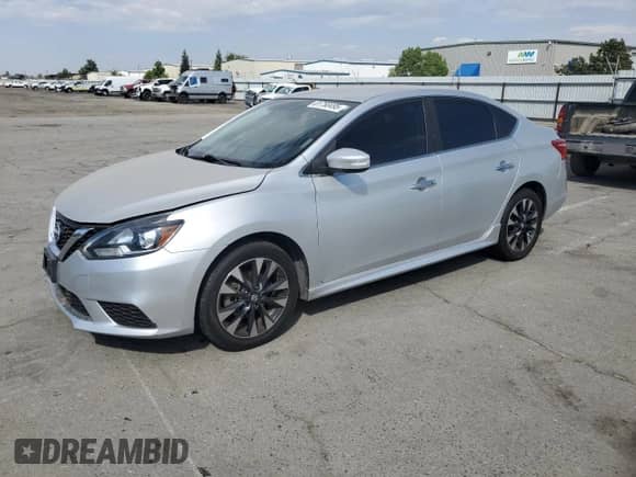 2017 Nissan Sentra SV with VIN 3N1AB7AP7HY318074, listed as a Copart auction lot 81750495 with 61,124 mi miles and Salvage title. Bid and sale history available at DreamBid. Image 1.