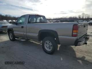 2000 Chevrolet Silverado 2500 LS z VIN 1GCGC24U9YZ270608, wystawiony jako Copart lot #46695475 z przebiegiem 162 520 mil mil oraz Czysty tytuł • Clean title. Historia ofert i sprzedaży dostępna na DreamBid. Obrazek 2.