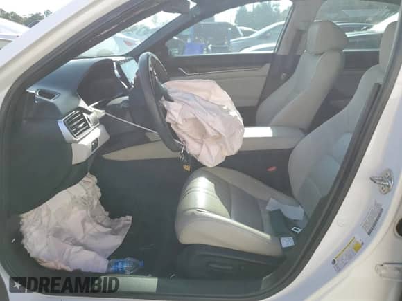 2018 Honda Accord EX-L с VIN 1HGCV2F51JA001362, выставлен на аукционе Copart как лот 68448505 с пробегом 104 313 миль миль и Списание • Salvage title. История ставок и продаж доступна на DreamBid. Изображение 7.