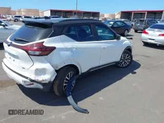 2024 Nissan Kicks SR с VIN 3N1CP5DV6RL535820, выставлен на аукционе IAAI как лот 43188034 с пробегом 6 519 миль миль и . История ставок и продаж доступна на DreamBid. Изображение 4.