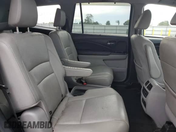 2017 Honda Pilot Elite with VIN 5FNYF6H00HB098226, listed as a Copart auction lot 70359485 with 182,271 mi miles and Salvage title. Bid and sale history available at DreamBid. Image 11.
