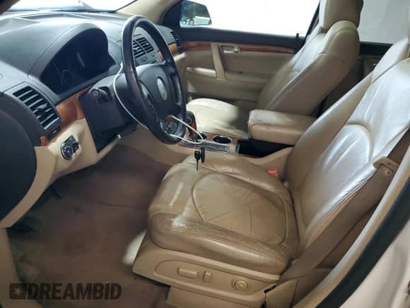2008 Saturn Outlook XR with VIN 5GZEV33738J255425, listed as a Copart auction lot 70092845 with 179,763 mi miles and Salvage title. Bid and sale history available at DreamBid. Image 7.