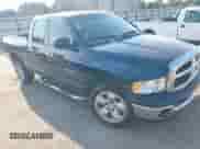 2002 Dodge 1500 z VIN 1D7HA18N32S707855, wystawiony jako IAAI lot #43231227 z przebiegiem 275 638 mil mil oraz . Historia ofert i sprzedaży dostępna na DreamBid. Obrazek 1.