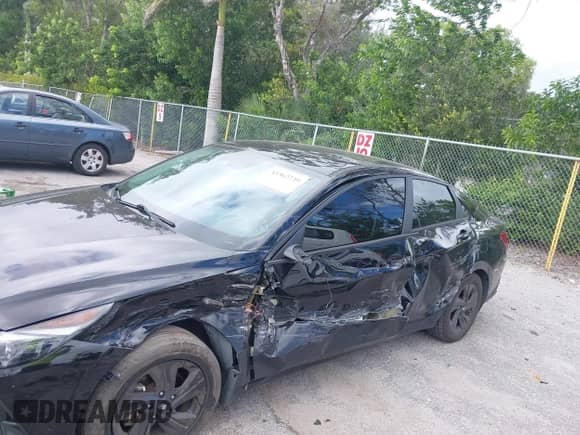 2022 Hyundai Elantra SEL с VIN KMHLS4AG0NU218350, выставлен на аукционе IAAI как лот 43362739 с пробегом 54 409 миль миль и . История ставок и продаж доступна на DreamBid. Изображение 6.